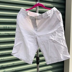 Talbots Ladies Light Khaki Bermuda Short sz 12